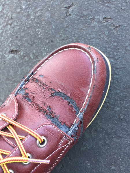 【注意】合皮革靴ブーツは一日で大破する！？すぐ壊れた！